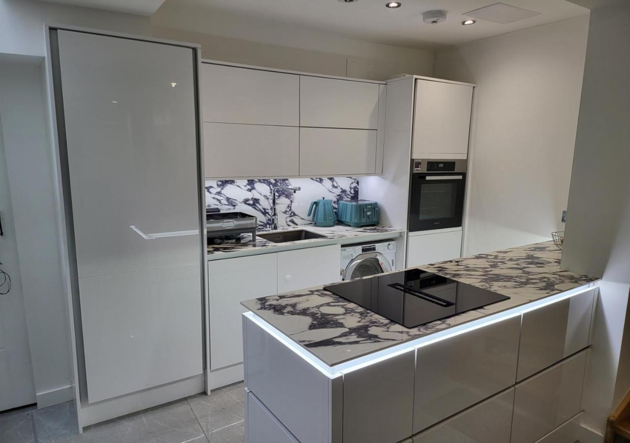 런던 Exceptional Whole House Chelsea With Roof Terrace 아파트 외부 사진